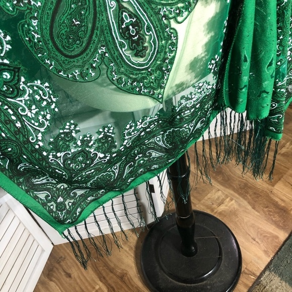 Vintage Y2K Sheer Lace Poncho Bohemian Floral Fringe Green - Picture 9 of 11